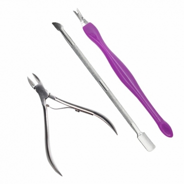 Zestaw do manicure - radełko dłutko cążki