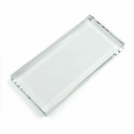 Szklany holder na rzęsy podstawka kryształowa