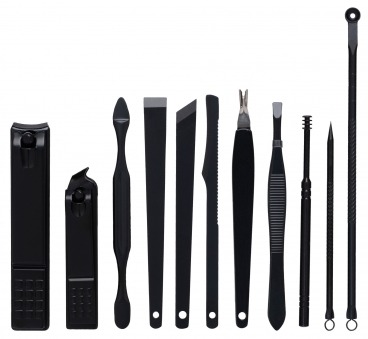 Zestaw akcesoriów kosmetycznych do manicure 18 szt. w etui